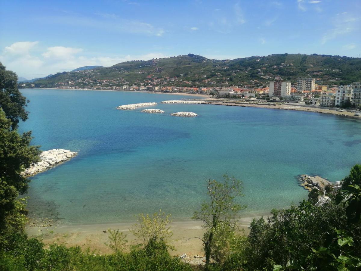 Panoramic Apartments In Villa In Center "The Beach And The Cliff" 1 Agropoli Luaran gambar