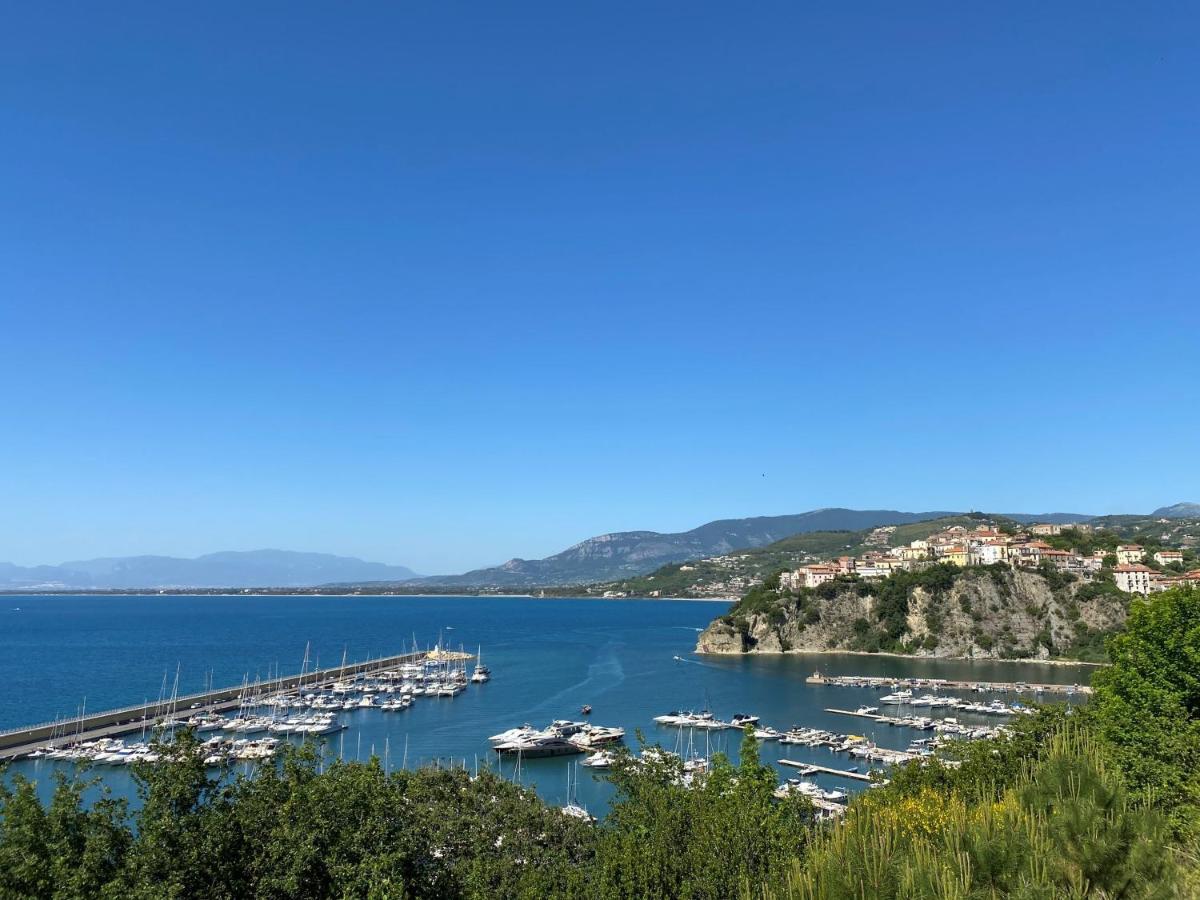 Panoramic Apartments In Villa In Center "The Beach And The Cliff" 1 Agropoli Luaran gambar